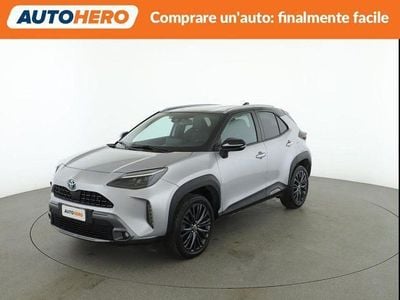 Usata Toyota Yaris Cross 92 CV (67 kW) 2022 Argento SUV