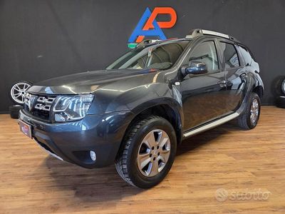 Usata Dacia Duster Ambiance 105 CV (77 kW) 2014 Grigio SUV