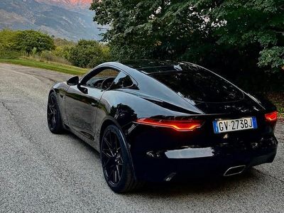 Usata Jaguar F-Type First Edition 300 CV (220 kW) 2021 Nero Coupé