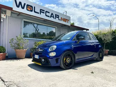 Usata Abarth 595 Pista 160 CV (117 kW) 2018 Blu/azzurro Utilitaria