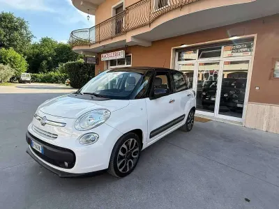 Usata Fiat 500L Lounge 84 CV (61 kW) 2013 Bianco Monovolume