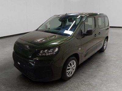Nouvelle Fiat Doblò 100 ch (73 kW) 2025 Vert Monospace