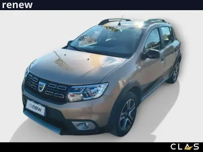 Usata Dacia Sandero Anniversary 101 CV (74 kW) 2020 Bronzo Berlina