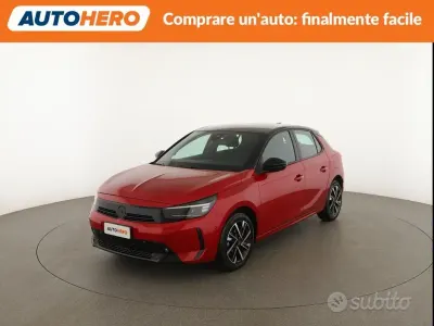 Usata Opel Corsa 101 CV (74 kW) 2024 Rosso Utilitaria