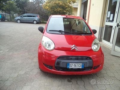 Usata Citroën C1 67 CV (49 kW) 2010 Rosso Utilitaria