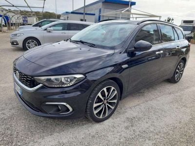 Usata Fiat Tipo Lounge 95 CV (69 kW) 2017 Blu Station wagon