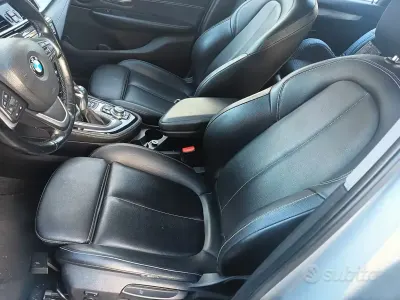 Usata BMW 218 Active Tourer Luxury Line 150 CV (110 kW) 2014 Grigio Monovolume