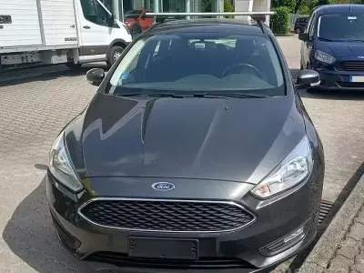 Usata Ford Focus 125 CV (91 kW) 2016 Grigio Station wagon