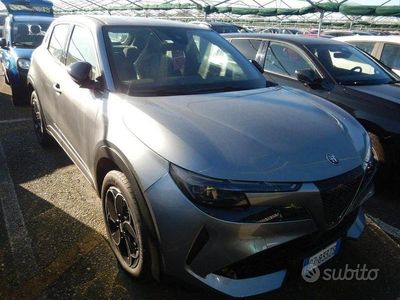 Nuova Alfa Romeo Junior 114 kW (156 CV) 2025 Grigio SUV