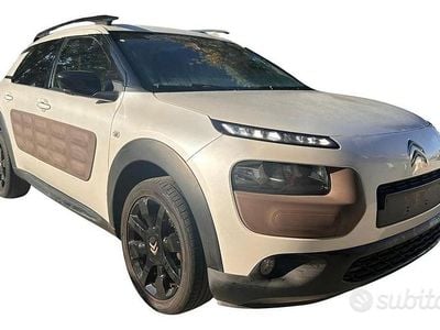 Usata Citroën C4 Shine 2015 Bianco SUV