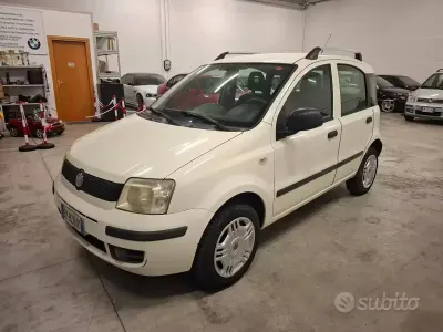 Usata Fiat Panda Classica 77 CV (56 kW) 2012 Bianco Utilitaria
