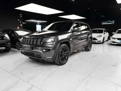Usata Jeep Grand Cherokee Limited 250 CV (183 kW) 2017 Grigio SUV