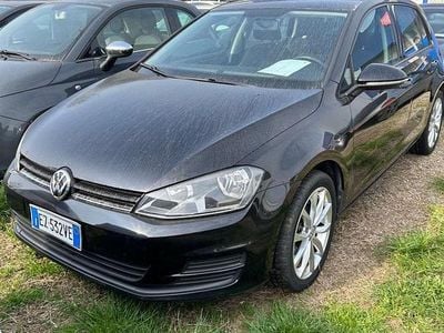 Usata VW Golf VII Trendline 90 CV (66 kW) 2015 Berlina