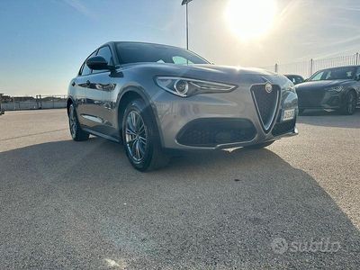 Usata Alfa Romeo Stelvio 160 CV (117 kW) 2020 Grigio SUV