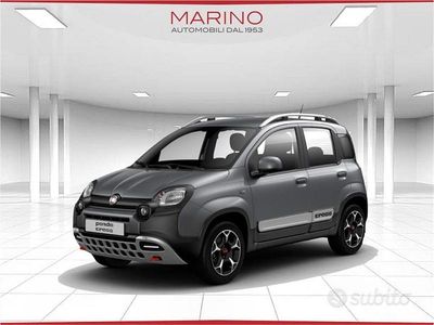 Usata Fiat Panda Cross Cross 69 CV (50 kW) 2022 Rosso Utilitaria