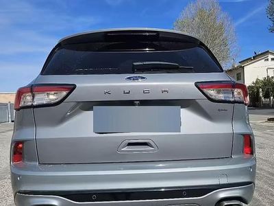 Usata Ford Kuga ST-Line 150 CV (110 kW) 2023 Grigio SUV