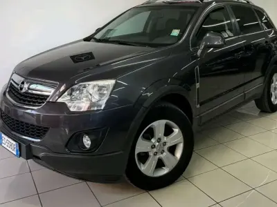 Usata Opel Antara Cosmo 163 CV (119 kW) 2013 Grigio SUV