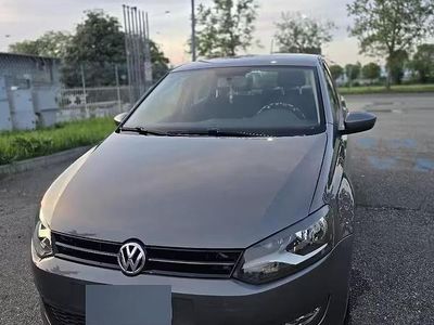 Begagnad VW Polo 85 HK (62 kW) 2012 Grå Halvkombi
