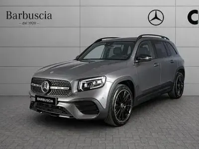 Usata Mercedes GLB180 Premium 116 CV (85 kW) 2023 Grigio SUV