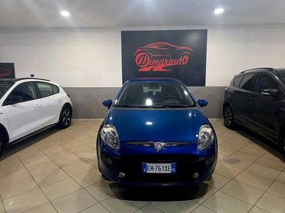 Usata Fiat Punto 69 CV (50 kW) 2011 Blu Utilitaria