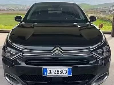 Usata Citroën C4 Feel 130 CV (95 kW) 2021 Nero SUV