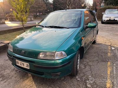 Usata Fiat Punto 73 CV (53 kW) 1997 Verde