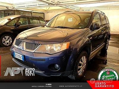 Usata Mitsubishi Outlander Instyle 140 CV (102 kW) 2009 Blu SUV