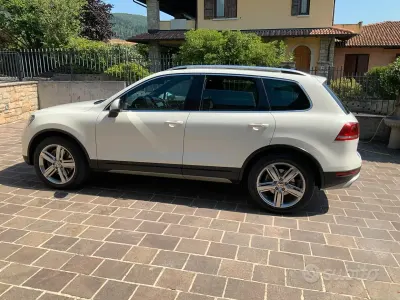 Usata VW Touareg 340 CV (250 kW) 2011 Bianco SUV