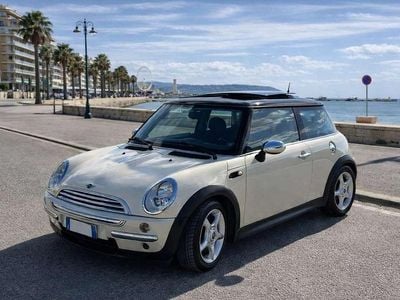 Usata Mini One D 75 CV (55 kW) 2004 Beige Utilitaria
