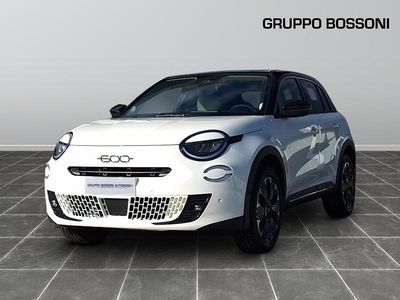 Bianco Nuova 2025 Fiat 600 La Prima SUV | 25.200 €