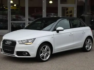 Usata Audi A1 Sportback Ambition 105 CV (77 kW) 2012 Bianco Utilitaria