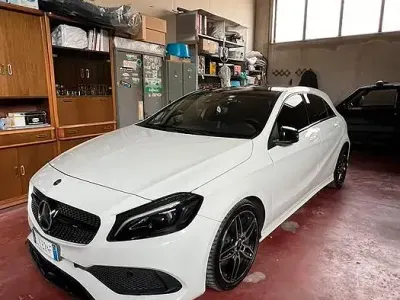 Usata Mercedes A200 136 CV (100 kW) 2017 Bianco Utilitaria