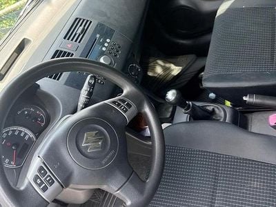 Usata Suzuki Swift 2005 Grigio Utilitaria