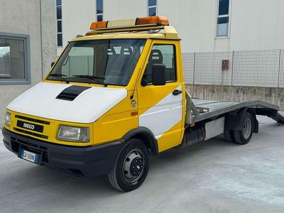 Usata Iveco Daily 72 CV (52 kW) 2018 Giallo