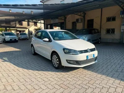 Usata VW Polo Comfortline 90 CV (66 kW) 2013 Bianco Utilitaria