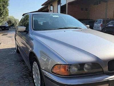 Usata BMW 520 150 CV (110 kW) 1996 Argento Berlina
