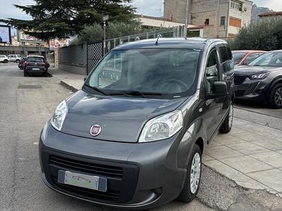 Occasion Fiat Qubo Dynamic 80 ch (58 kW) 2015 Gris Monospace
