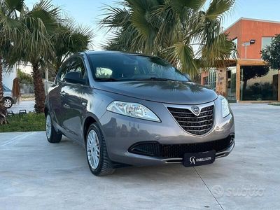 usata Lancia Ypsilon 1.3 MJT 16V 95 CV 5 porte S&S