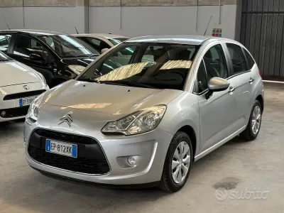 Begagnad Citroën C3 Exclusive 75 HK (55 kW) 2013 Grå Sedan