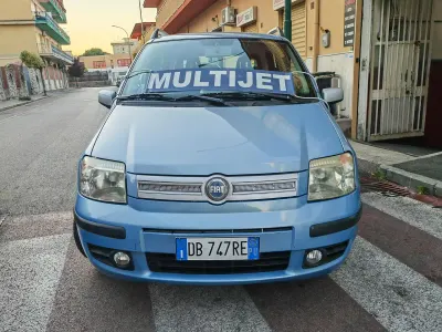 Usata Fiat Panda Emotion 75 CV (55 kW) 2006 Blu Utilitaria