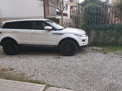 Usata Land Rover Range Rover evoque 150 CV (110 kW) 2015 Bianco Station wagon
