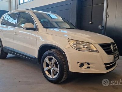 Usata VW Tiguan Sportline 140 CV (102 kW) 2010 Bianco SUV