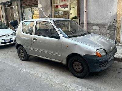 Usata Fiat 600 1999 Grigio Berlina