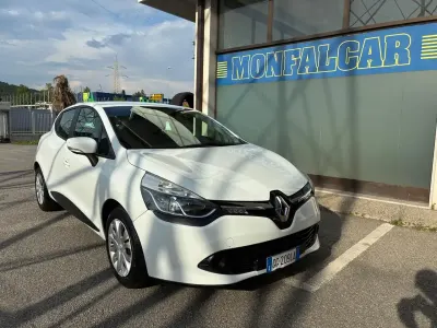 Usata Renault Clio IV 73 CV (53 kW) 2015 Bianco Berlina