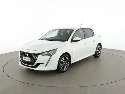 Usata Peugeot 208 Allure 75 CV (55 kW) 2021 Bianco Utilitaria