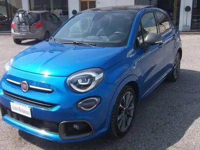 Usado Fiat 500 Sport 120 CV (88 kW) 2021 Azul