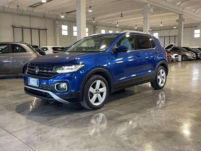 Usata VW T-Cross Style 110 CV (80 kW) 2020 Blu SUV