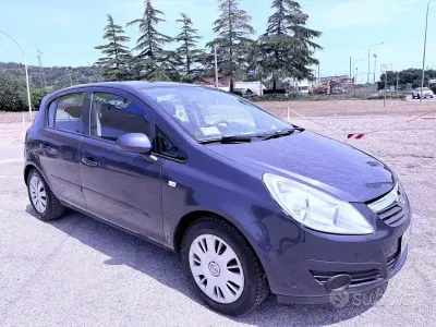 Usata Opel Corsa 75 CV (55 kW) 2007 Grigio Utilitaria