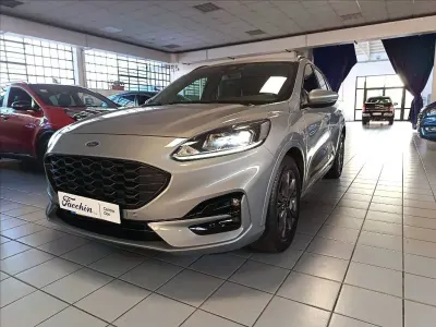 Usata Ford Kuga ST-Line 120 CV (88 kW) 2022 Solar silver SUV