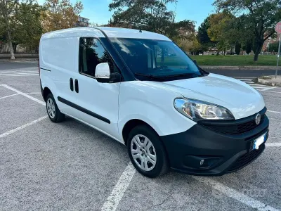 Usata Fiat Doblò 95 CV (69 kW) 2017 Bianco Monovolume